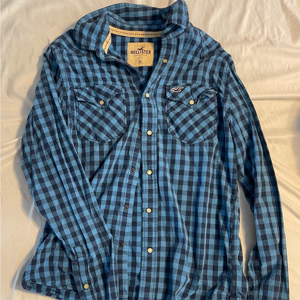 Hollister Blue Checkered button up dress shirt